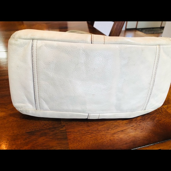 Authentic COACH TATTERSALL ERGO PLEATED LEATHER BAG HOBO - Picture 8 of 16